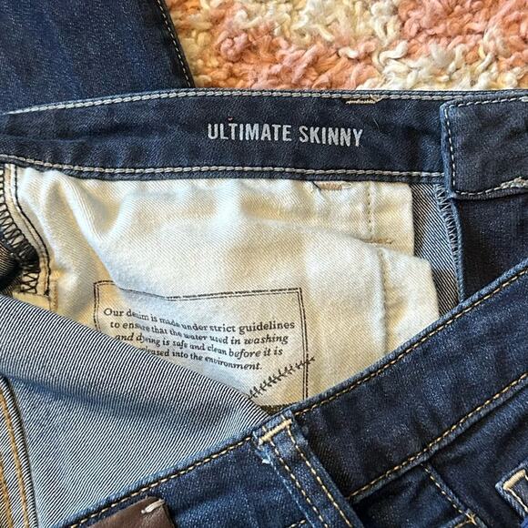Banana Republic Ultimate Skinny Denim Jeans - Picture 4 of 5